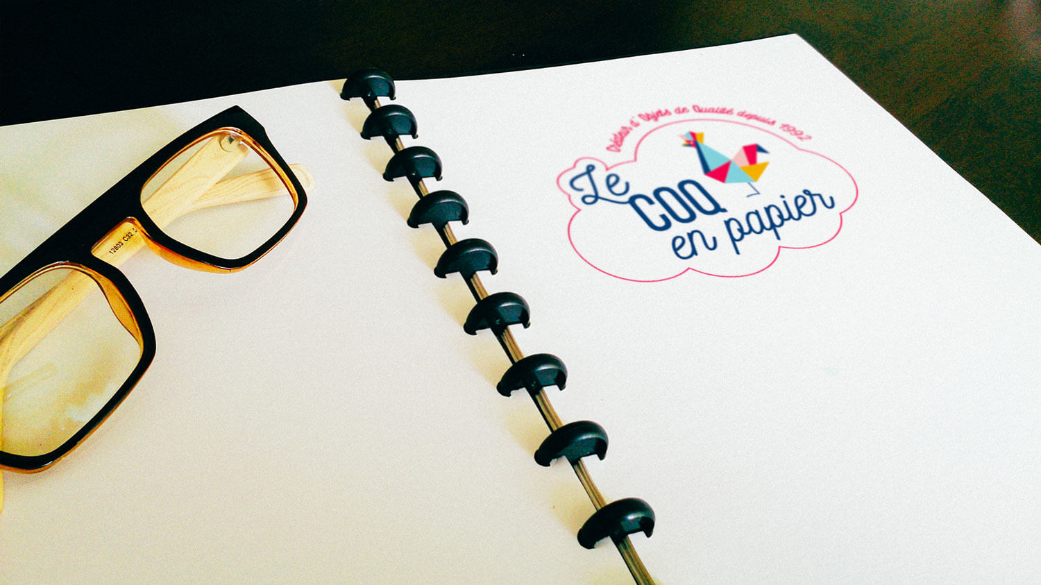 Logo Le Coq en papier -LaLouveDesBois